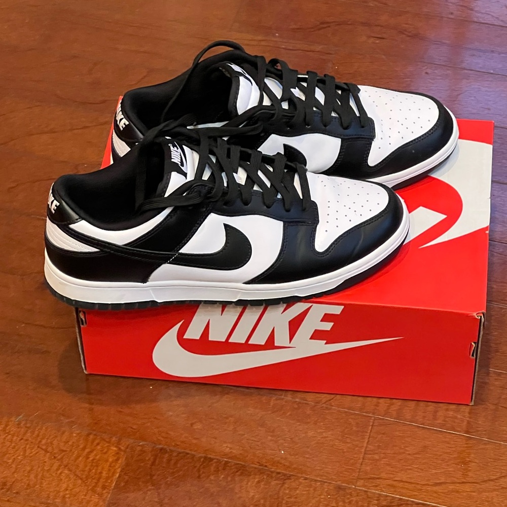 Nike Dunk Retro Black and White Low-Tops